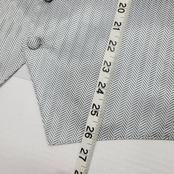 Men's Silver Grey Tuxedo Vest Herringbone Pattern Formal Prom Large Perry Ellis - Picture 3 of 7